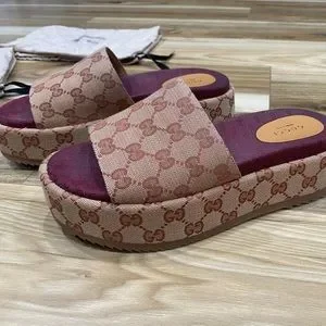 Gucci | Shoes | These Are Gucci Beautiful Platform Scandals  display picture 3